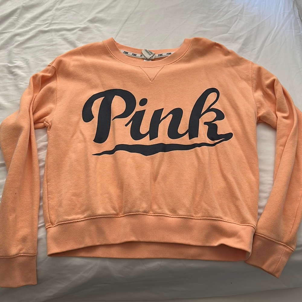 Size xs PINK crew neck